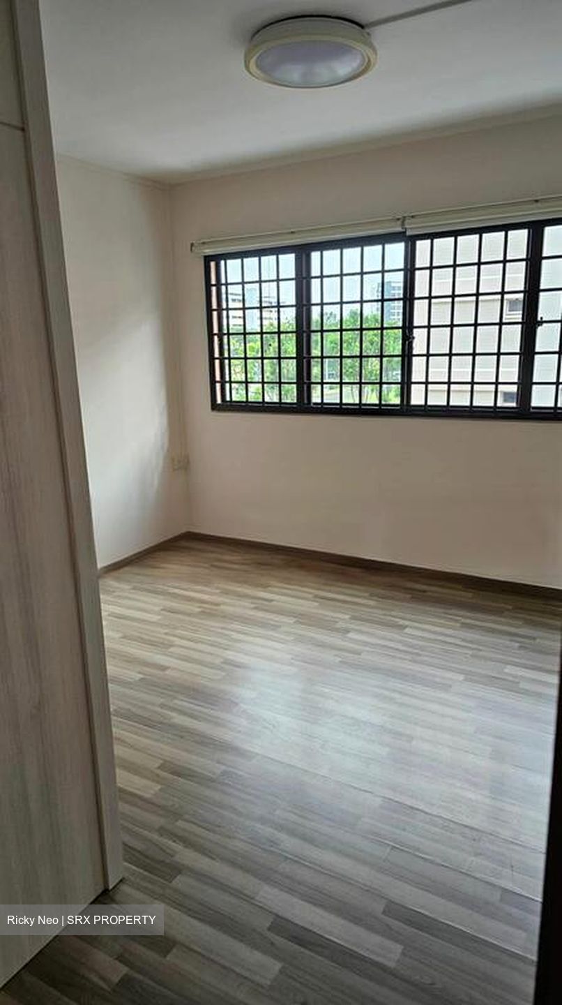 Blk 825 Yishun Street 81 (Yishun), HDB 4 Rooms #481733241